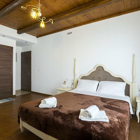 Zaros Otel Dış mekan fotoğraf